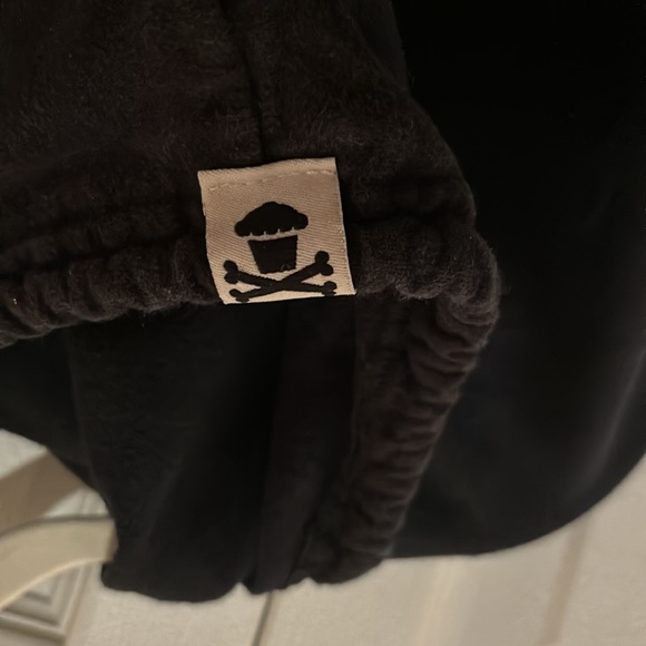 Johnny Cupcakes Hoodie - Picture 4 of 4